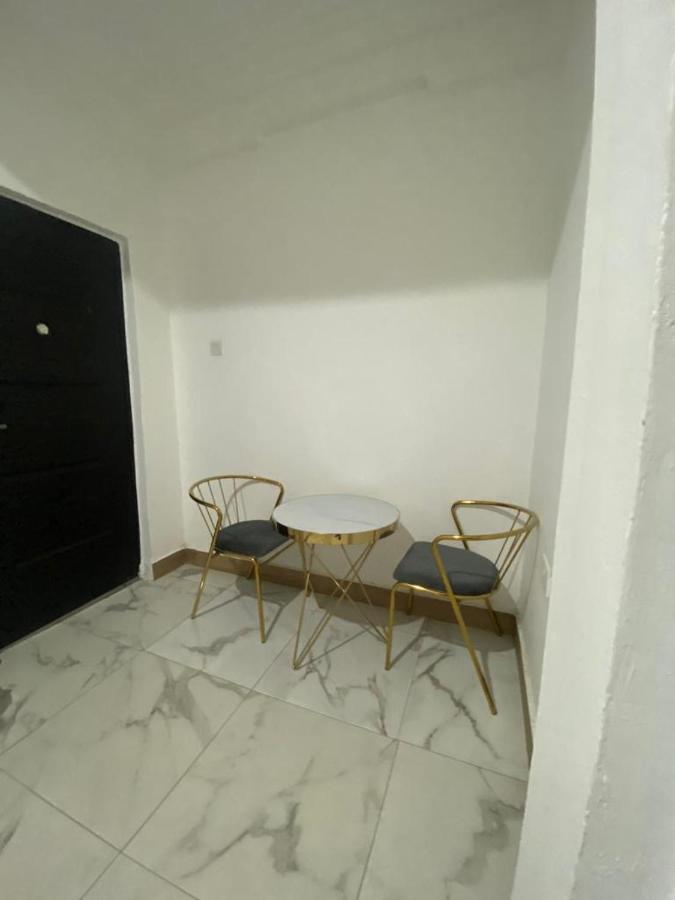 Milton Avenue Suites Accra Kültér fotó
